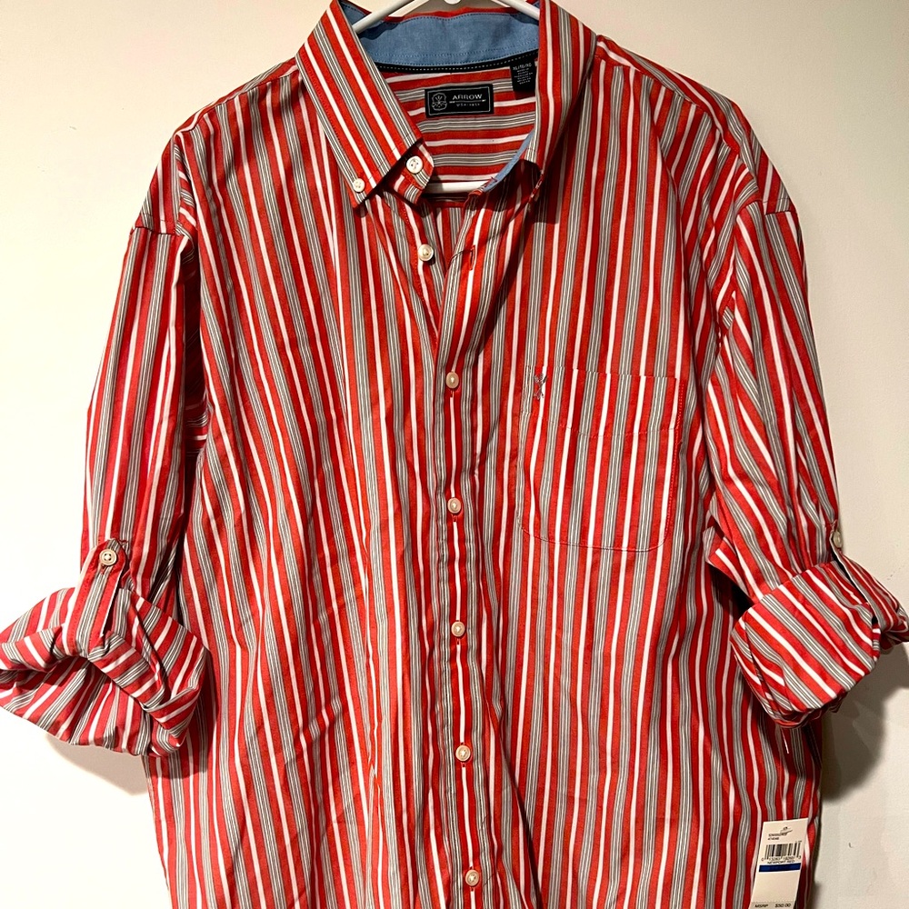Arrows made USA men shirt size LG NWT